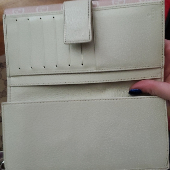 Gucci wallets - Picture 6 of 8